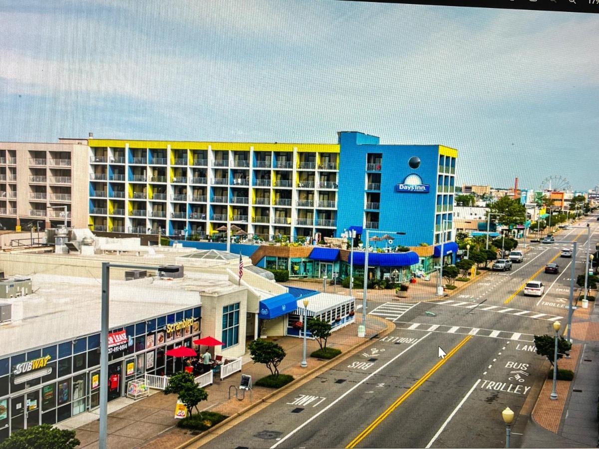 Days Inn By Wyndham Virginia Beach At The Beach Exterior photo