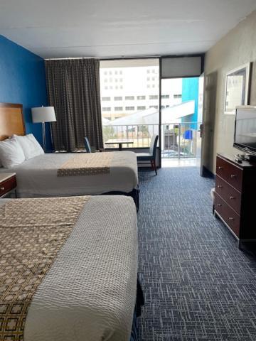 Days Inn By Wyndham Virginia Beach At The Beach Exterior photo